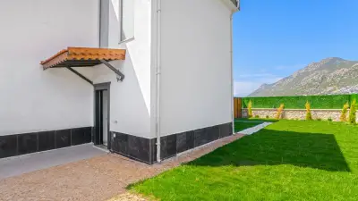 villa-gunes-85