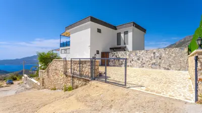 villa-gunes-87