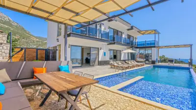 villa-gunes-24